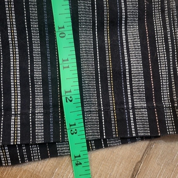 Ana Stitched Striped Shorts Size 18 - Picture 5 of 6